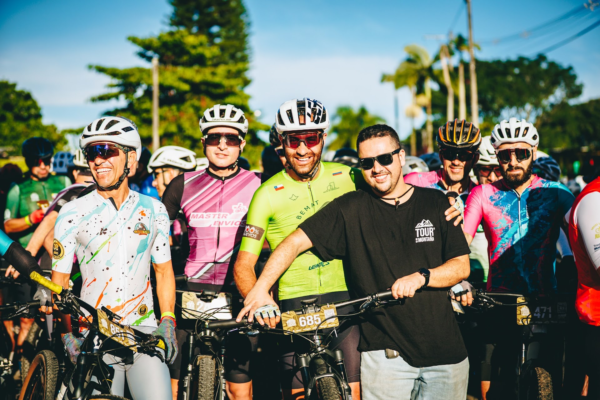 Fervor Cafetero — grupo de ciclistas
